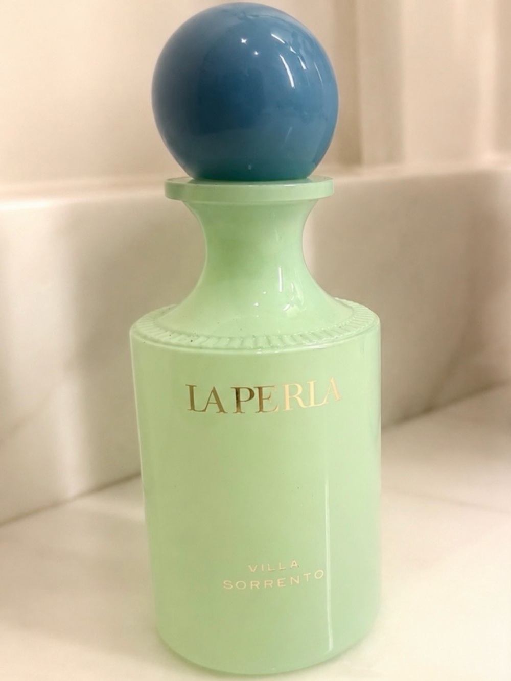 La Perla Villa Sorrento Eau de Parfum - 4oz.